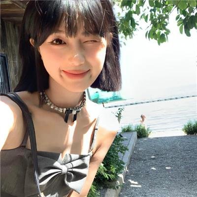 林中窥目